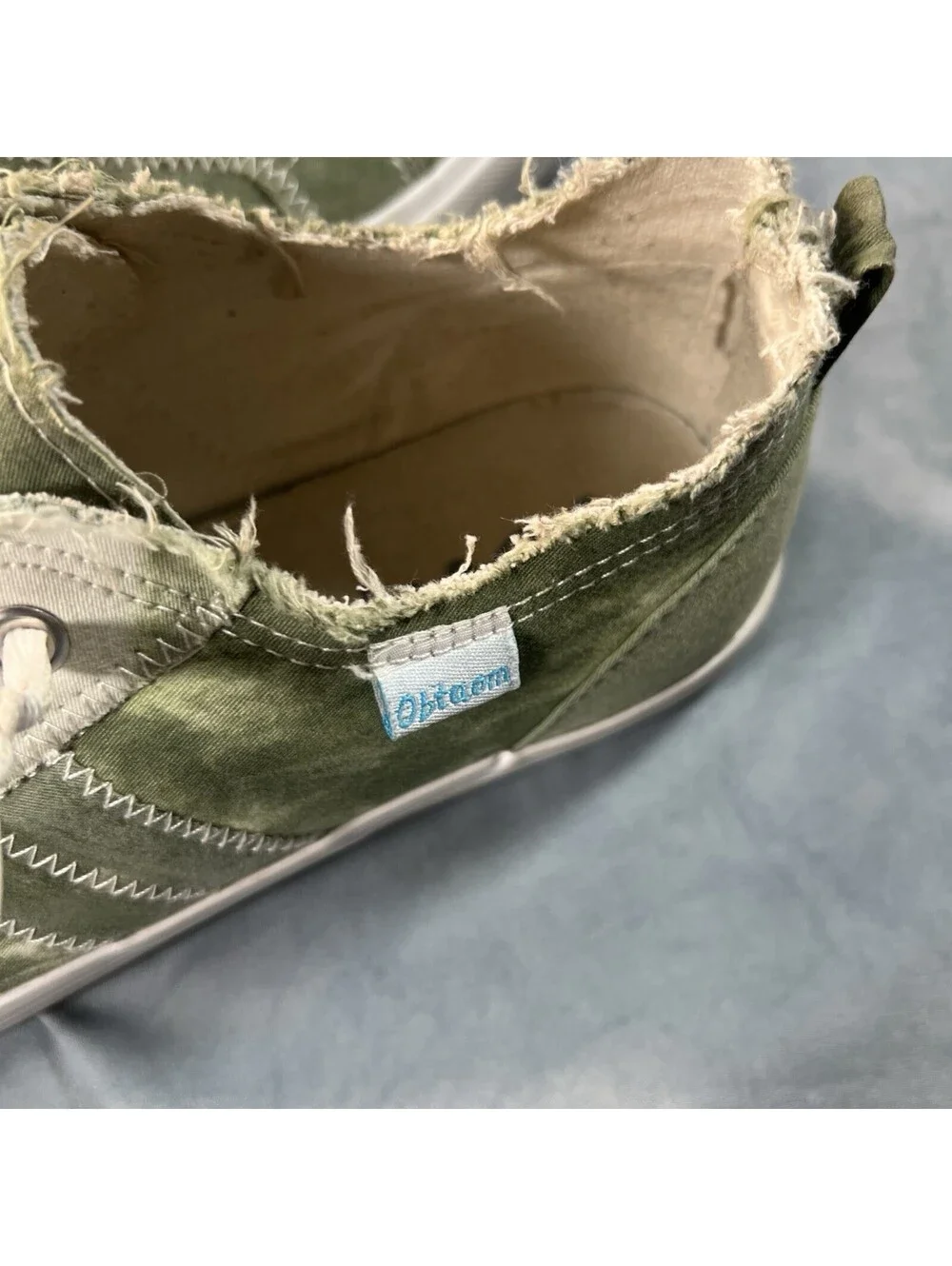 Obtaom Women’s Casual Sneakers Green Distressed  - 1185-2E